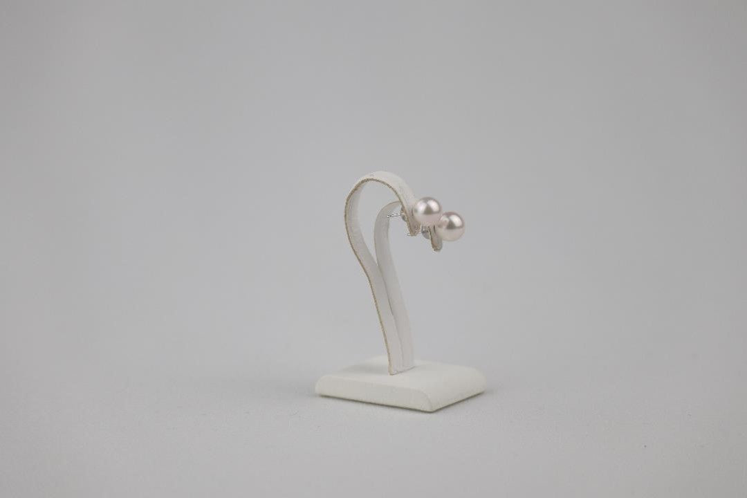 【JEWELRY】14K White Gold Uwajima Akoya Pearl Stud Earrings (8.0 - 9.0mm)