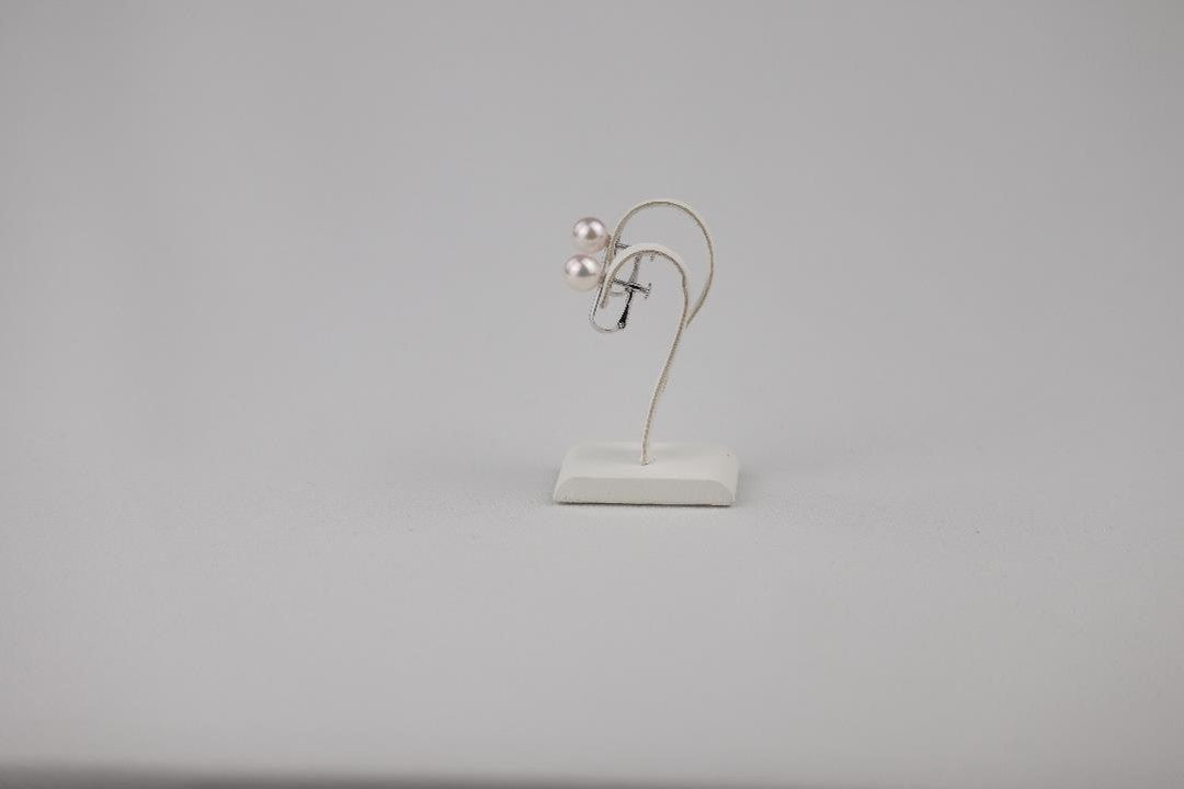 【JEWELRY】Uwajima Akoya Pearl Stud Earrings in Silver (8.0 - 9.0mm)